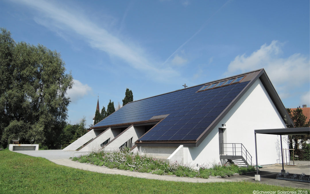 Neues Solardach für die Kirche